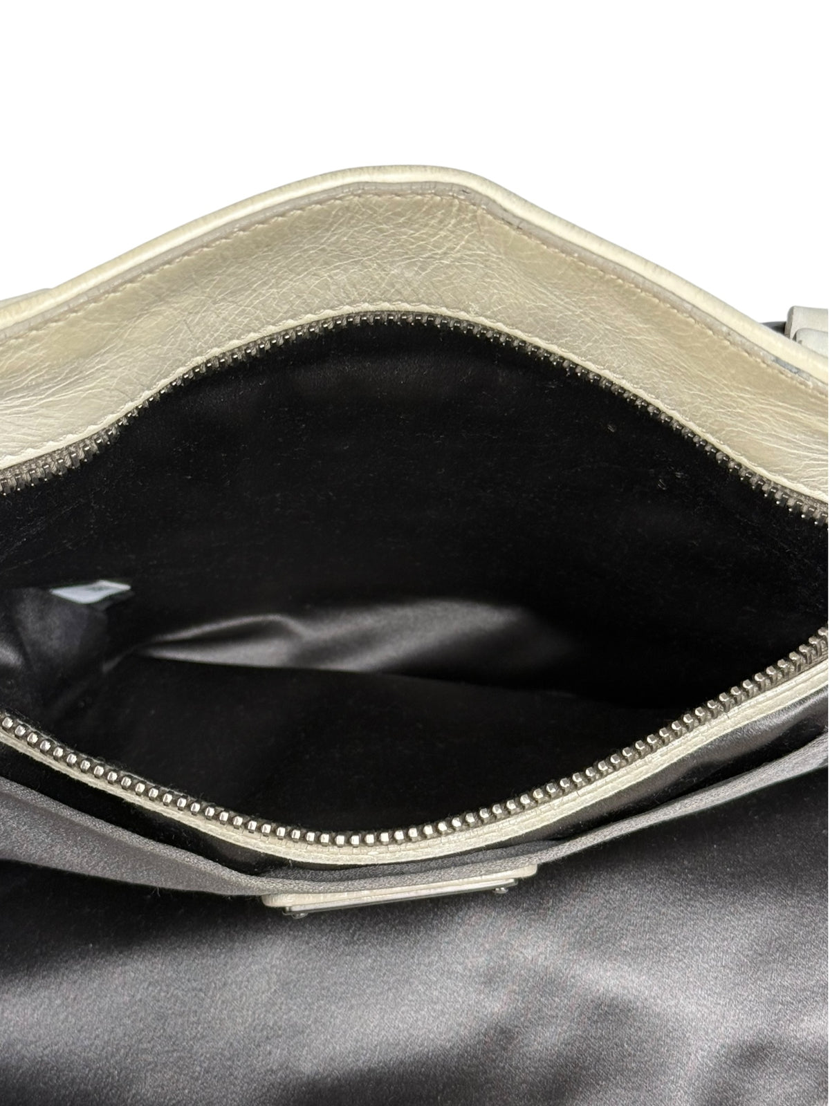 Miu Miu Leder Handtasche Creme