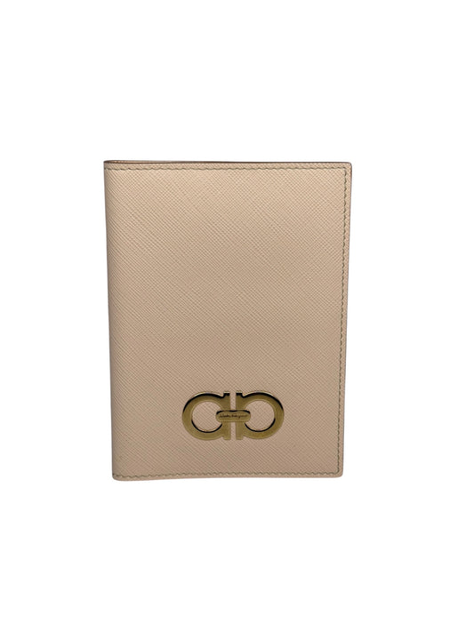 Salvatore Ferragamo Pass Etui Leder Pink