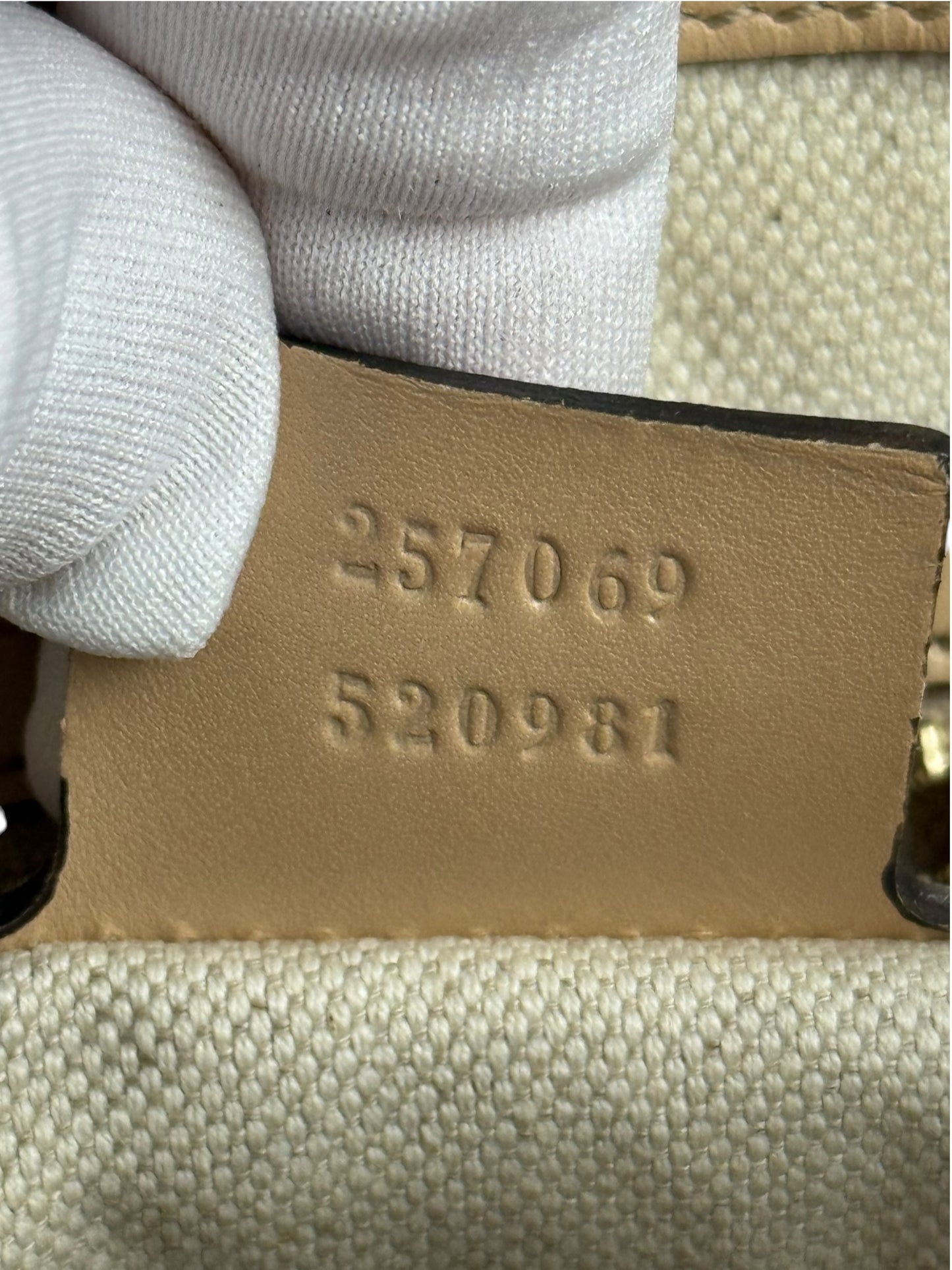 Gucci GG Lovely Heart Handtasche