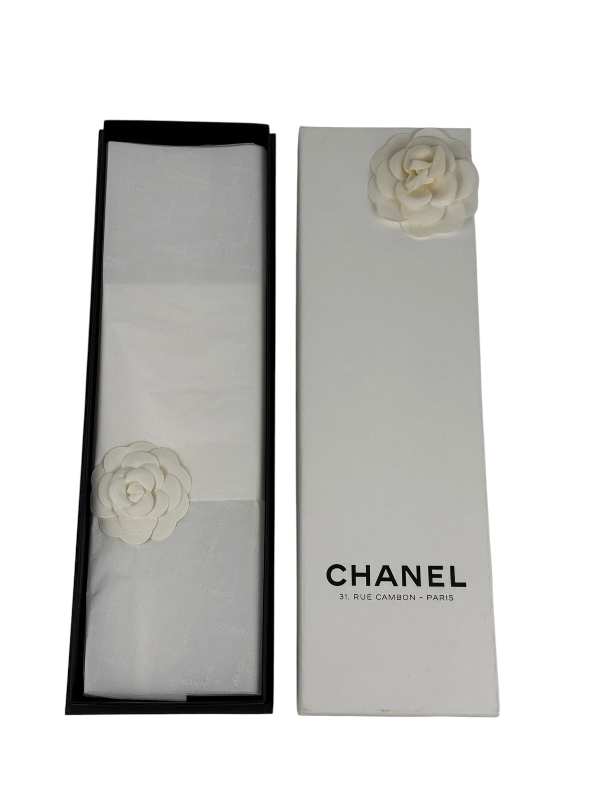 Chanel Pailletten Monogramm Krawatte aus Seide
