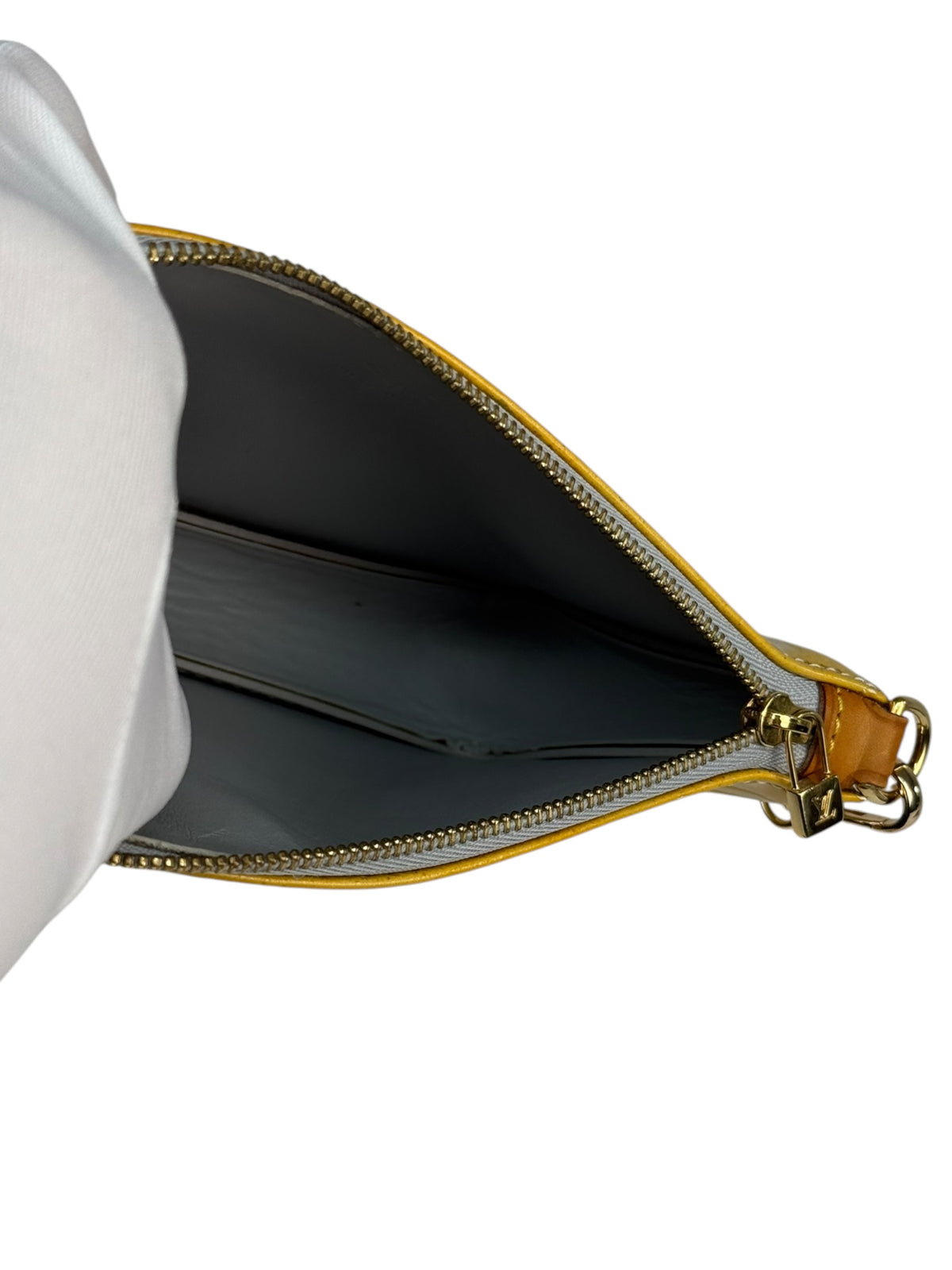 Louis Vuitton Vernis Pochette